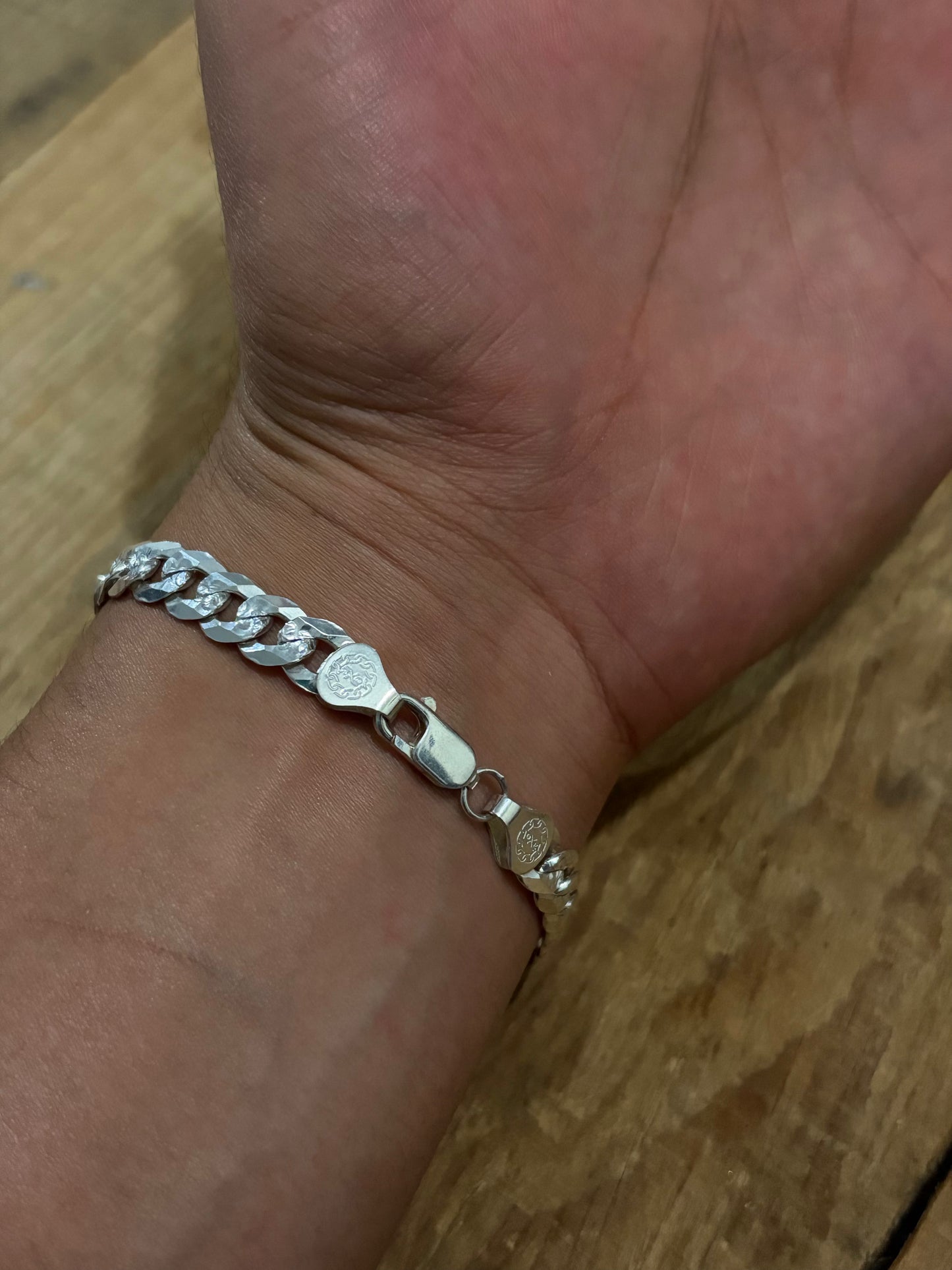 Pulsera barbada de 7mm
